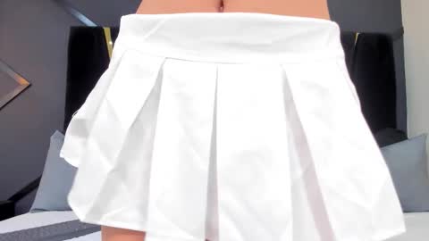 EMILLY online show from 09-25-25, 02:48