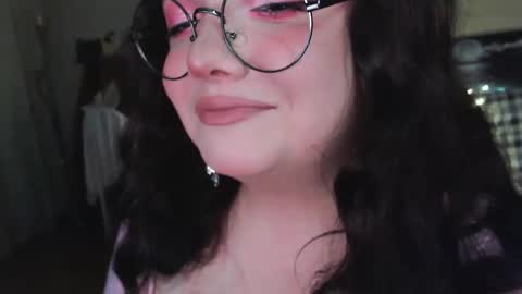 Emily online show from 09-19-25, 07:14