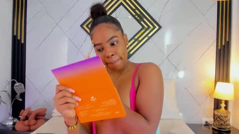 Emilly online show from 11-08-25, 12:27