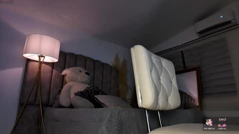  emily valentina     online show from 02-18-26, 01:34