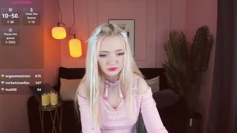 Emily online show from 01-02-25, 01:06