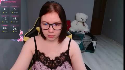 Emily 3 online show from 09-22-25, 01:07