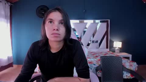 Emily and Soffy online show from 07-08-26, 12:09