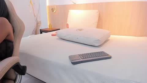 emily online show from 09-13-25, 06:29