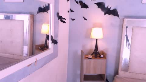 emily_castillo1_ online show from 11-05-25, 04:23