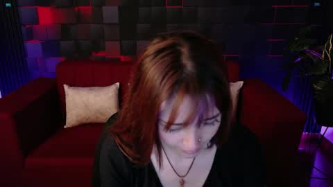 Snapshot of emily_cherry_ chatting on 04-21-26, 03:07 Emily Cherry online show from 04-21-26, 03:07