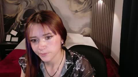 Snapshot of emily_cherry_ chatting on 04-28-26, 01:49 Emily Cherry online show from 04-28-26, 01:49