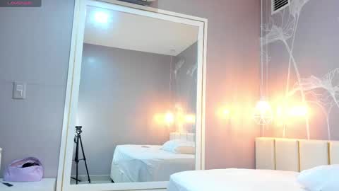 Emily online show from 04-18-26, 11:49