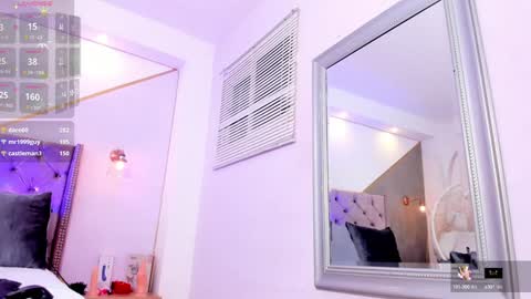 Snapshot of emily_daarell chatting on 01-24-25, 01:24 M I A online430pm- 930pm online show from 01-24-25, 01:24