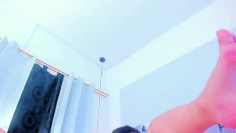 Emi  online show from 01-31-25, 05:53