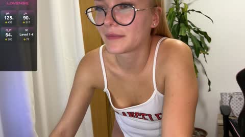 Emily online show from 01-26-25, 06:27