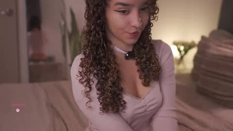 Juliana online show from 04-14-26, 01:00