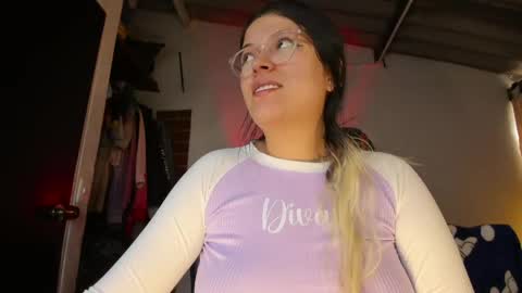 Julieta online show from 05-06-26, 03:06
