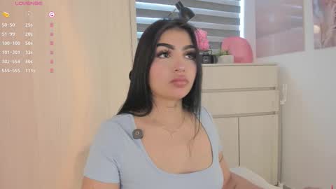 EmilyKenner  Independent model  online show from 10-13-25, 12:16