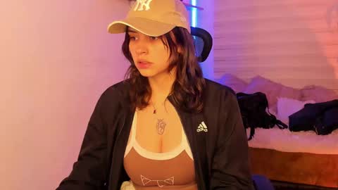 emily_lindey online show from 10-25-25, 03:03