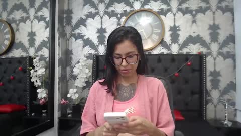 Emily online show from 03-05-25, 07:27