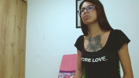 Emily online show from 05-30-26, 04:20