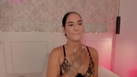 Snapshot of emily_luve chatting on 06-26-26, 11:36 emily_luve online show from 06-26-26, 11:36
