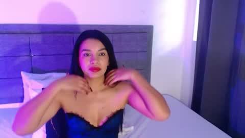 emily_milff online show from 07-14-26, 11:49