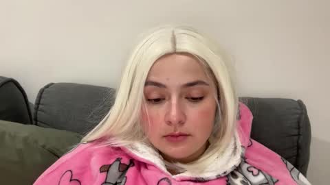 Snapshot of emily_morning_dew chatting on 11-13-25, 10:41 emily_morning_dew online show from 11-13-25, 10:41