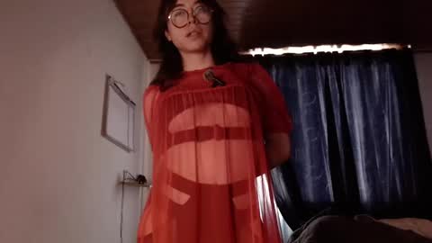 emily_pearl_ online show from 12-22-24, 06:37