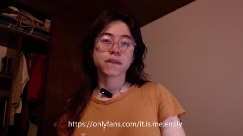 emily_pearl_ online show from 09-23-25, 07:44