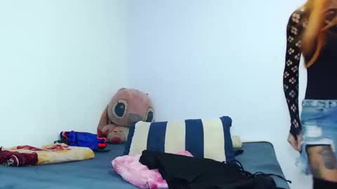 Snapshot of emily_rousxxx chatting on 10-31-25, 09:38 Emily IGEmmily Baussa online show from 10-31-25, 09:38