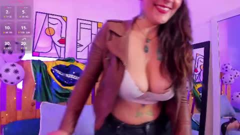 Emilly online show from 06-12-26, 09:25