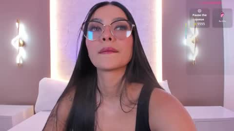 Snapshot of emily_tolson chatting on 01-15-26, 07:17 emily_tolson online show from 01-15-26, 07:17