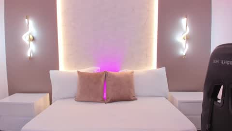 Snapshot of emily_tolson chatting on 02-07-26, 12:31 emily_tolson online show from 02-07-26, 12:31