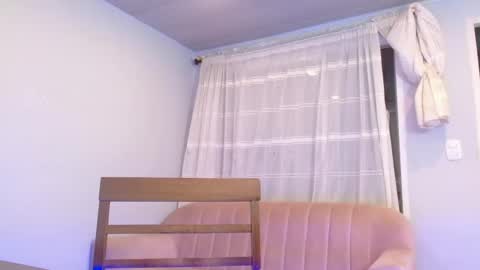 Emily online show from 02-20-25, 11:54