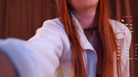 Snapshot of emily_w0w_ chatting on 01-24-25, 07:28 Lia online show from 01-24-25, 07:28