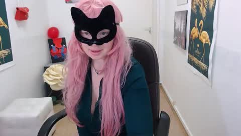 Snapshot of emily_york18 chatting on 02-03-25, 08:35 Emily online show from 02-03-25, 08:35