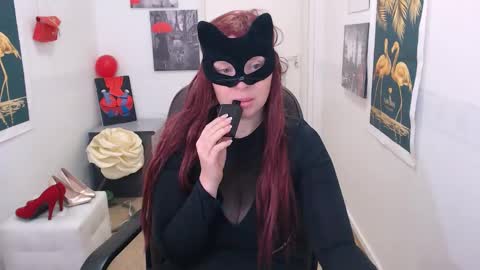 Snapshot of emily_york18 chatting on 02-10-25, 12:18 Emily online show from 02-10-25, 12:18