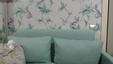 Snapshot of emily_york18 chatting on 03-12-25, 04:46 Emily online show from 03-12-25, 04:46