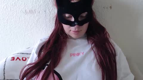 Snapshot of emily_york18 chatting on 09-26-25, 06:23 Emily online show from 09-26-25, 06:23