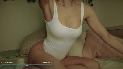 Snapshot of emilyalexa chatting on 12-17-25, 11:16 Emily Alexa online show from 12-17-25, 11:16