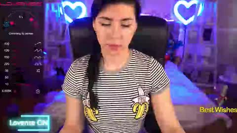 Emy online show from 02-11-25, 06:51