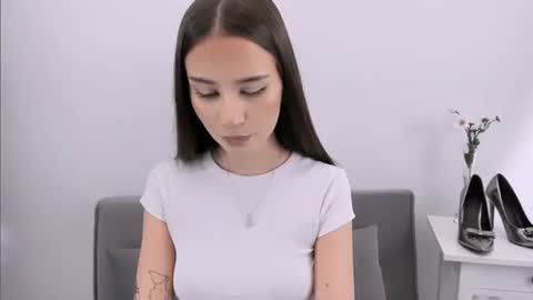 EmilyCharming online show from 02-16-26, 09:11