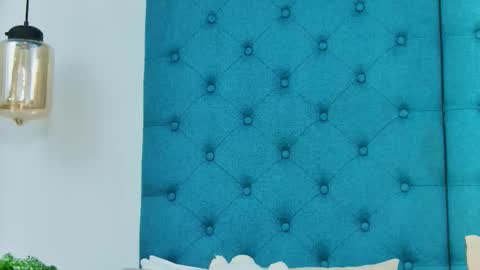 Snapshot of emilycolle_ chatting on 02-01-26, 07:12 Emily online show from 02-01-26, 07:12