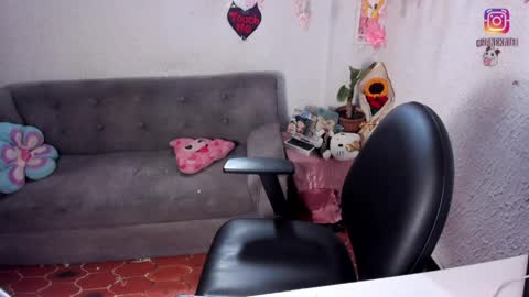 Emily online show from 04-02-26, 08:06