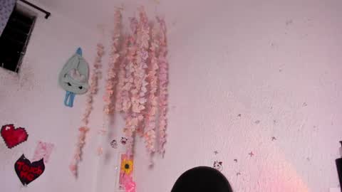 Emily online show from 06-02-26, 04:14