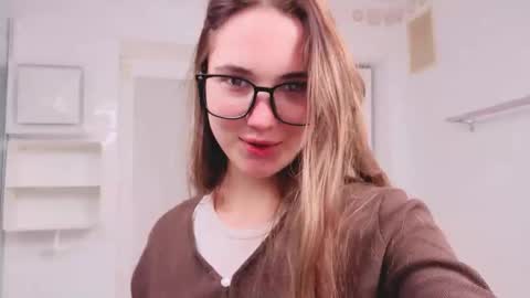 Emily online show from 12-01-25, 06:24