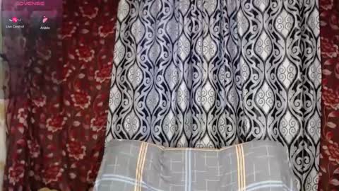 Snapshot of emilydoth chatting on 12-18-24, 08:53 EmilyDoth online show from 12-18-24, 08:53