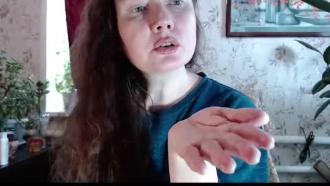 Snapshot of emilydoth chatting on 03-18-26, 06:05 EmilyDoth online show from 03-18-26, 06:05