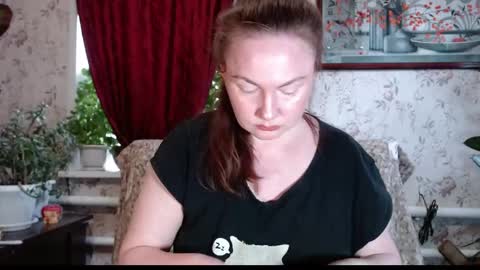 Snapshot of emilydoth chatting on 05-05-26, 07:16 EmilyDoth online show from 05-05-26, 07:16
