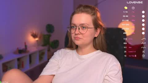 Emily  online show from 03-05-25, 12:55