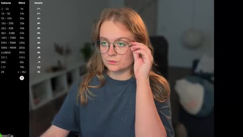 Emily  online show from 10-11-25, 12:04