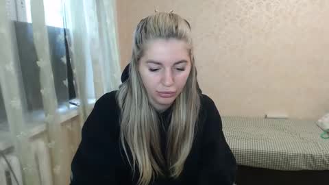 Snapshot of emilyfork chatting on 05-14-26, 05:47 emilyfork online show from 05-14-26, 05:47