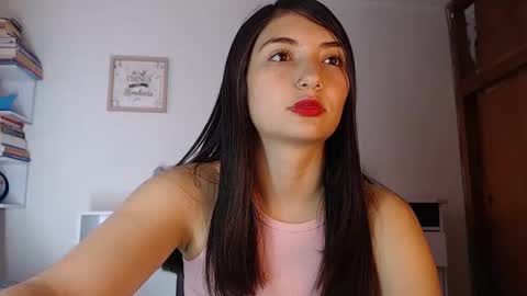 Snapshot of emilyjangcandy_ chatting on 02-12-25, 04:44 Emily Jang online show from 02-12-25, 04:44